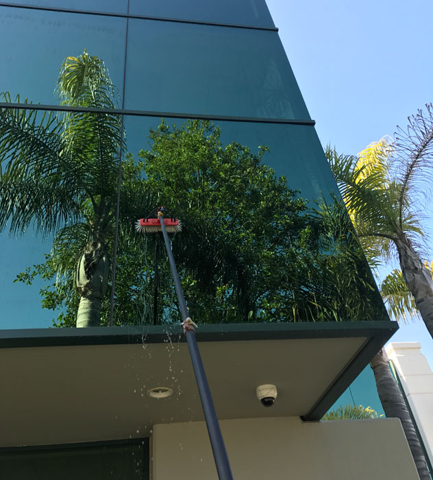 SWC Sydney Window Cleaning #1 Residential Service Since 2012